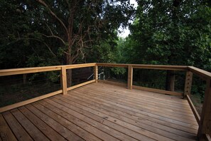 Property grounds - Quiet house in the country, walking distance to Stewarts fishing pond (Pelzer)