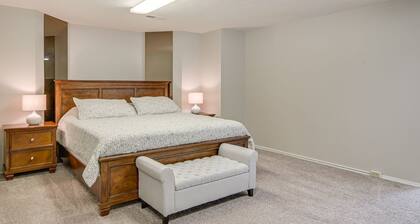 In-law apartment in quiet neighborhood 1 mile from Branson Landing.