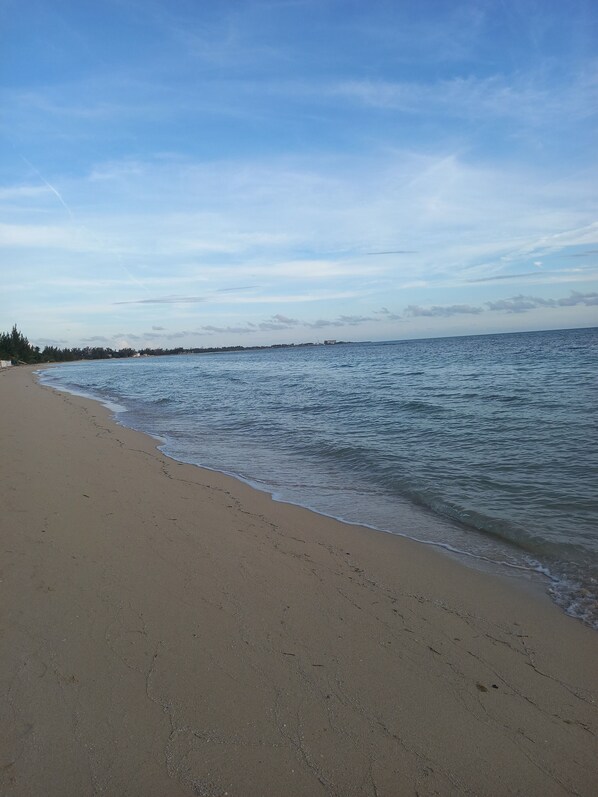 Beach - A tiny piece of Paradise on earth. (Nassau)