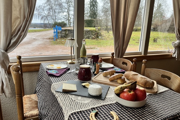 Desayuno continental incluido todos los días