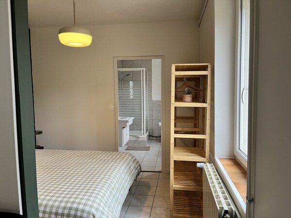 Iron/ironing board, free WiFi - LA ESTANCIA (Montsauche-les-Settons)