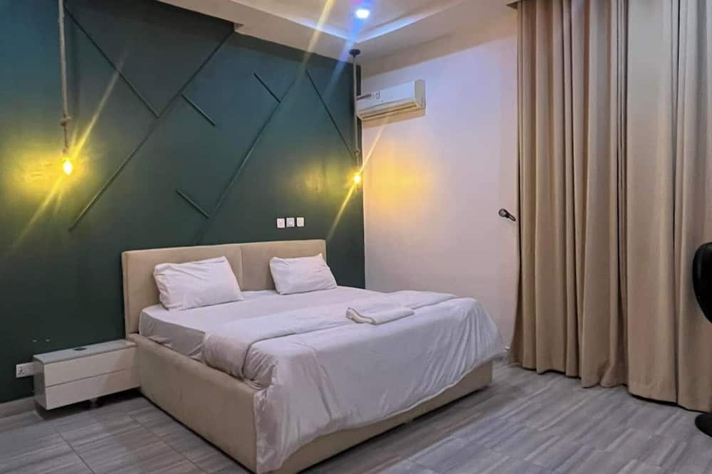 Smridu Hotel