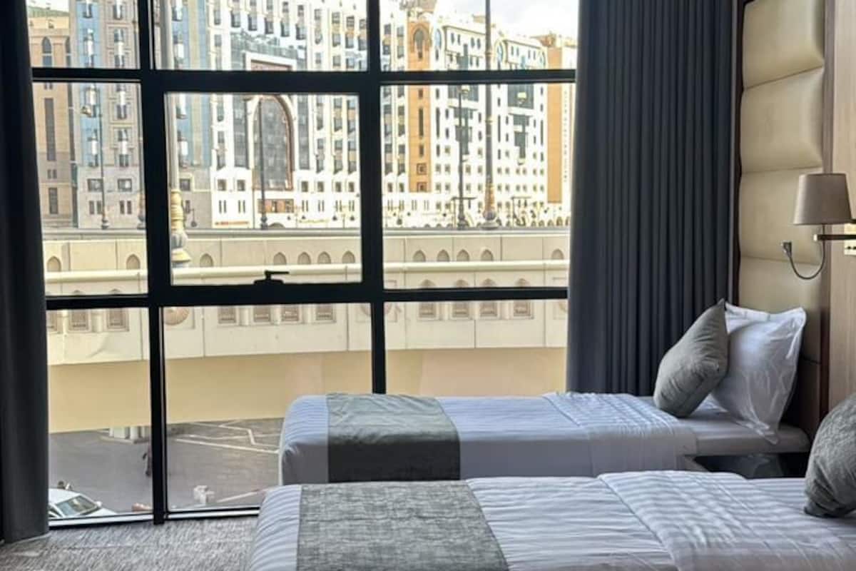 Signature Triple Room