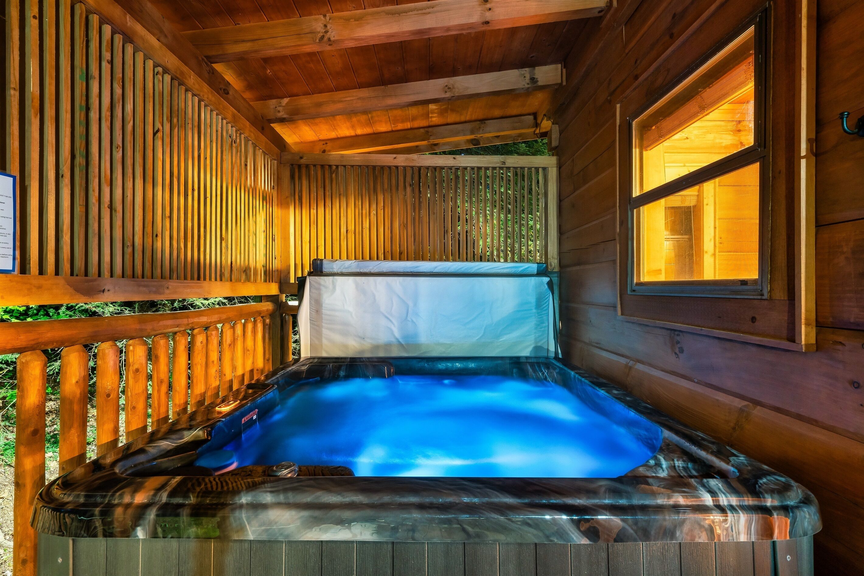 Bain à remous extérieur