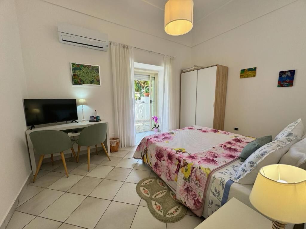 In-room safe, blackout curtains, iron/ironing board, free WiFi