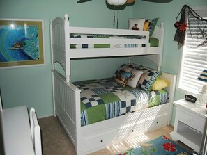 2 chambres, Wi-Fi gratuit, draps fournis