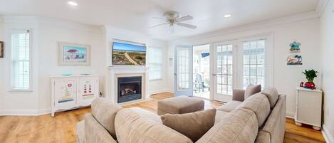 Smart TV, fireplace, books