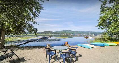 Lakeviews and 90' of beach access
