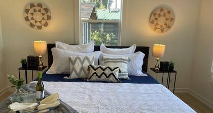 Lakeviews and 90' of beach access