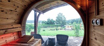 Grandpa Klemens's House - near the lake and forest