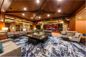 Lobby - Cozy and Enchanting 2-bedroom Resort in Picturesque South Lake Tahoe. (South Lake Tahoe)