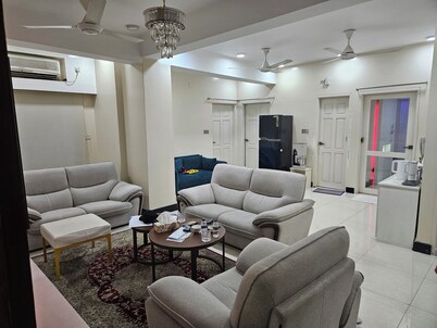 Nice 3-bedroom condo with AC in vibrant Dhaka