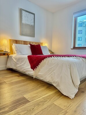 2 chambres, bureau, lit parapluie, Wi-Fi gratuit
