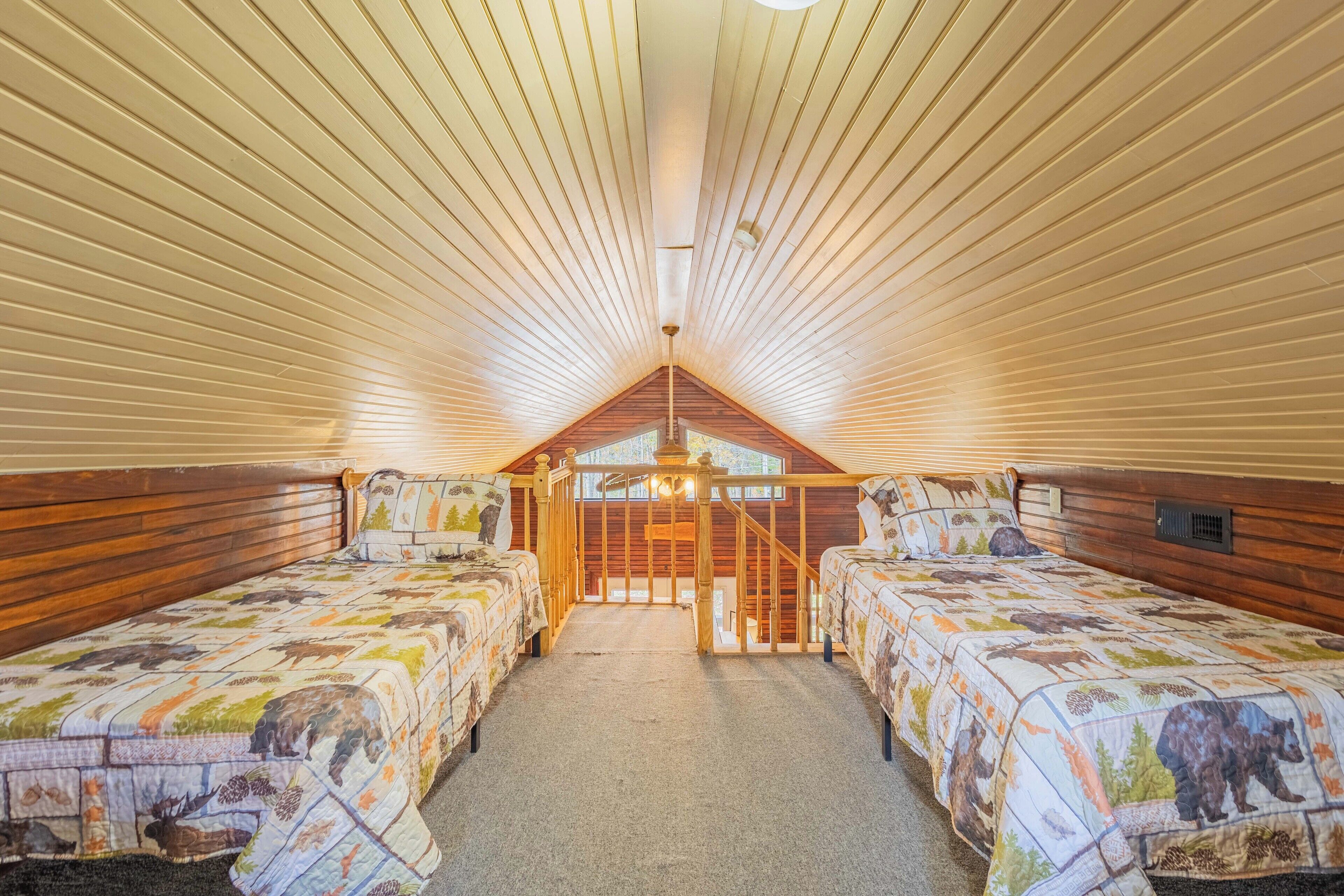 3 bedrooms, travel cot, free WiFi, bed sheets