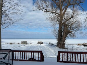 Property grounds - Oneida Lakefront Camp- Perfect for Winter and Summer Activities-Lower Unit (Bridgeport)