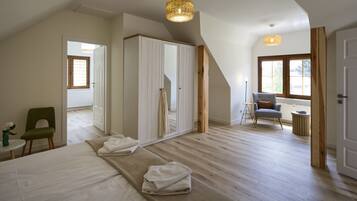 4 Schlafzimmer, Bügeleisen/Bügelbrett, Reisekinderbett, kostenloses WLAN