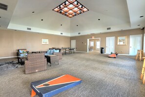 Spielezimmer