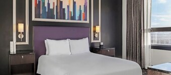 Luxury 1 bedroom, living room and kitchen hotel suite in beautiful San Francisco