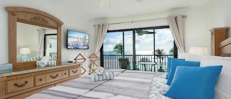 Deluxe Condo, Beach View, Beachfront