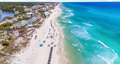 New Listing. 4BR 30A Beach Retreat Pool Beach Golf Cart Included