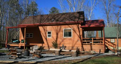 Come stay with us in a cozy, tiny home in the small town of Belton, SC!