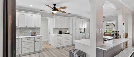 Microwave, oven, stovetop, dishwasher