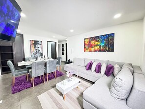 TV - Better rest in the exclusive Sector Chicó 95: spaciousness, comfort and tranquility (Bogotá)