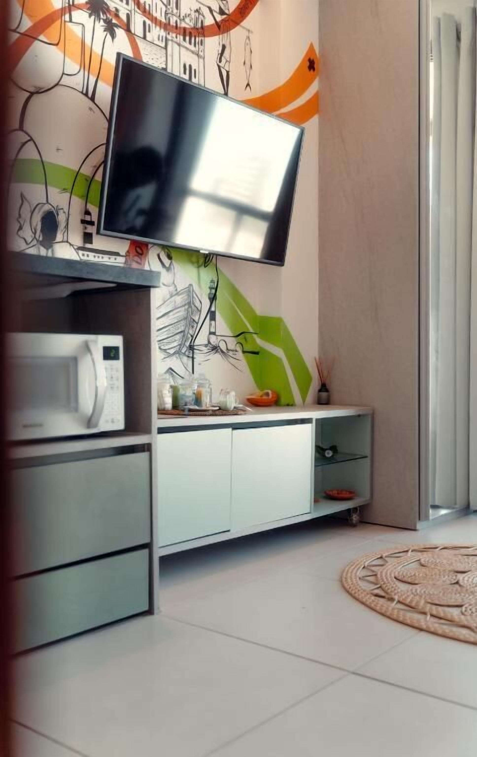 Apartamento económico, balcón, vistas parciales al mar | Interior