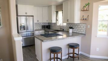 Microwave, oven, stovetop, dishwasher