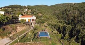 Exterior - Writer's retreat, with one of the best views of the Douro Valley! (Raiva)