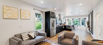 Modern Retreat in the Heart of Downtown Mill Valley