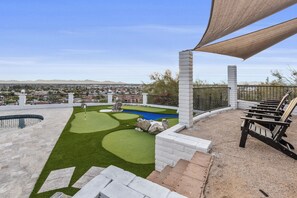 Maison, vue montagne | Enceinte de l’hébergement