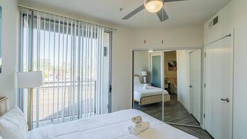 Tabla de planchar con plancha y wifi gratis