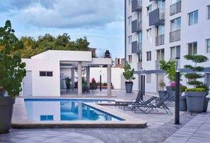 A heated pool - Condo in Centro histórico de Guadalajara Downtown w/parking and pool (Guadalajara)