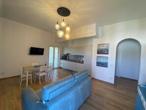Interior - SORRENTO POSITANO AMALFI COAST "I VELIERI SUNSET SUITE" (VICO EQUENSE)