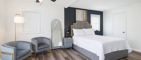 3 bedrooms, desk, iron/ironing board, free WiFi