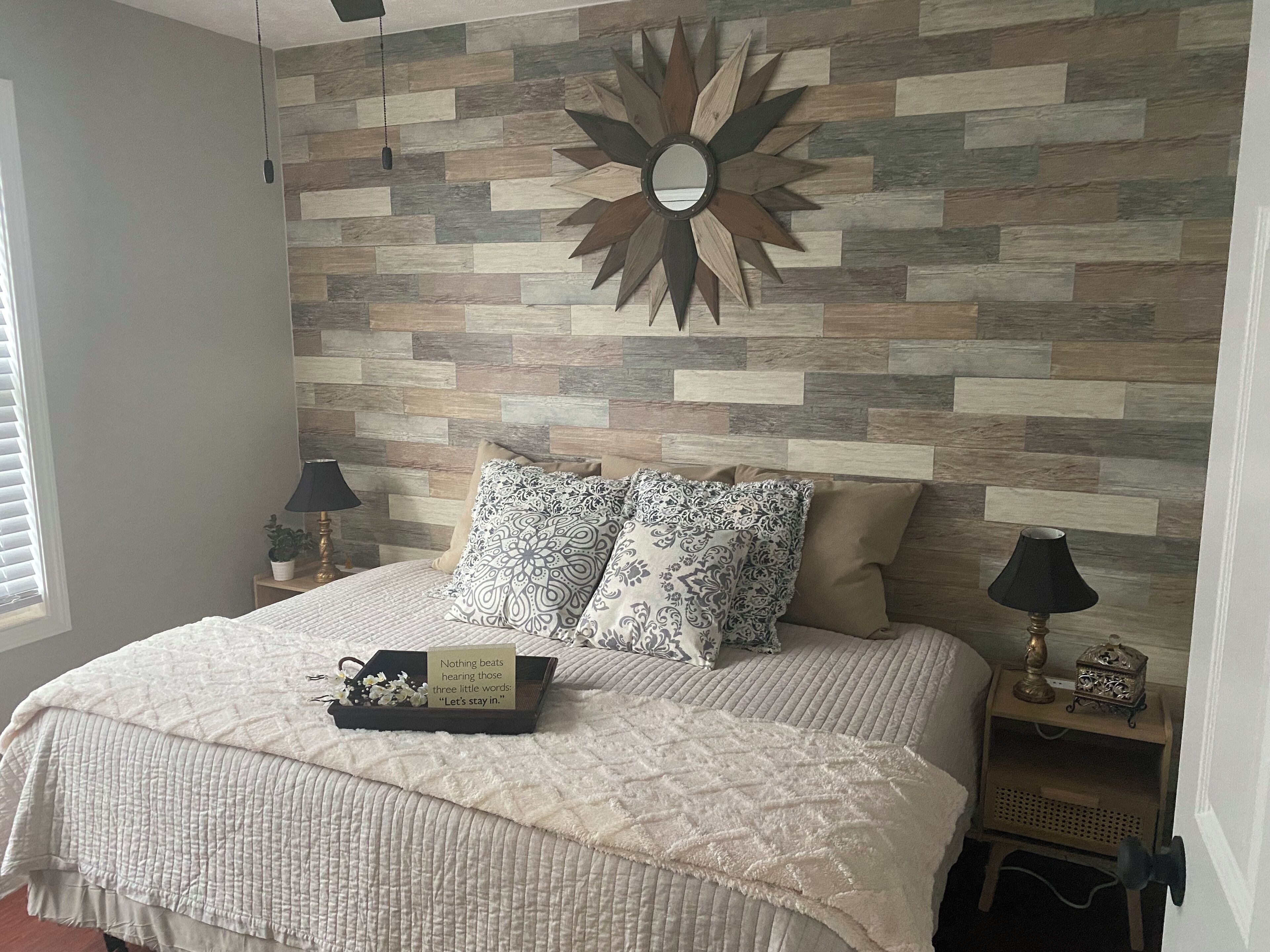 4 habitaciones, tabla de planchar con plancha, wifi y ropa de cama 