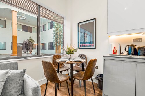 The Cosy Luxe