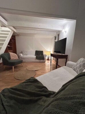 Iron/ironing board, internet, bed sheets - A casa di Luna è Ghjuva (L'Île-Rousse)