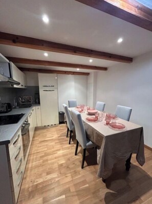 Dining - A casa di Luna è Ghjuva (L'Île-Rousse)