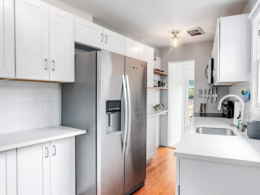 Comfort Double Room | Private kitchen | Fridge, microwave, oven, stovetop