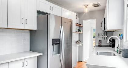 Montlake Hideaway in Spite House