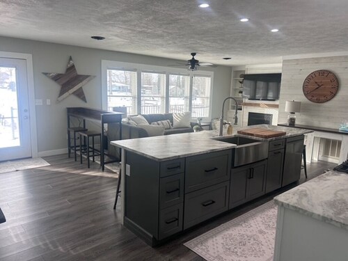 Relax & Play on the Indian Chain of Lakes - Cozy 2-bedroom Waterfront Home!