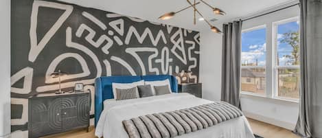 3 bedrooms, desk, iron/ironing board, WiFi