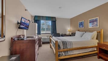 Desk, iron/ironing board, WiFi