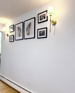 Interior - Spacious, cozy 3BR Home-Near CCSU, UConn Health (New Britain)