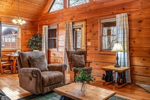 Smart TV, fireplace, video games - Gatlinburg Hideaway: Hot Tub, Pool Table, Firepit, & Arcade 4 mi to the GSMNP (Gatlinburg)