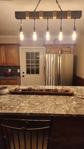 3-bedroom home.  40 minutes from The World Cup at Arrowhead Stadium