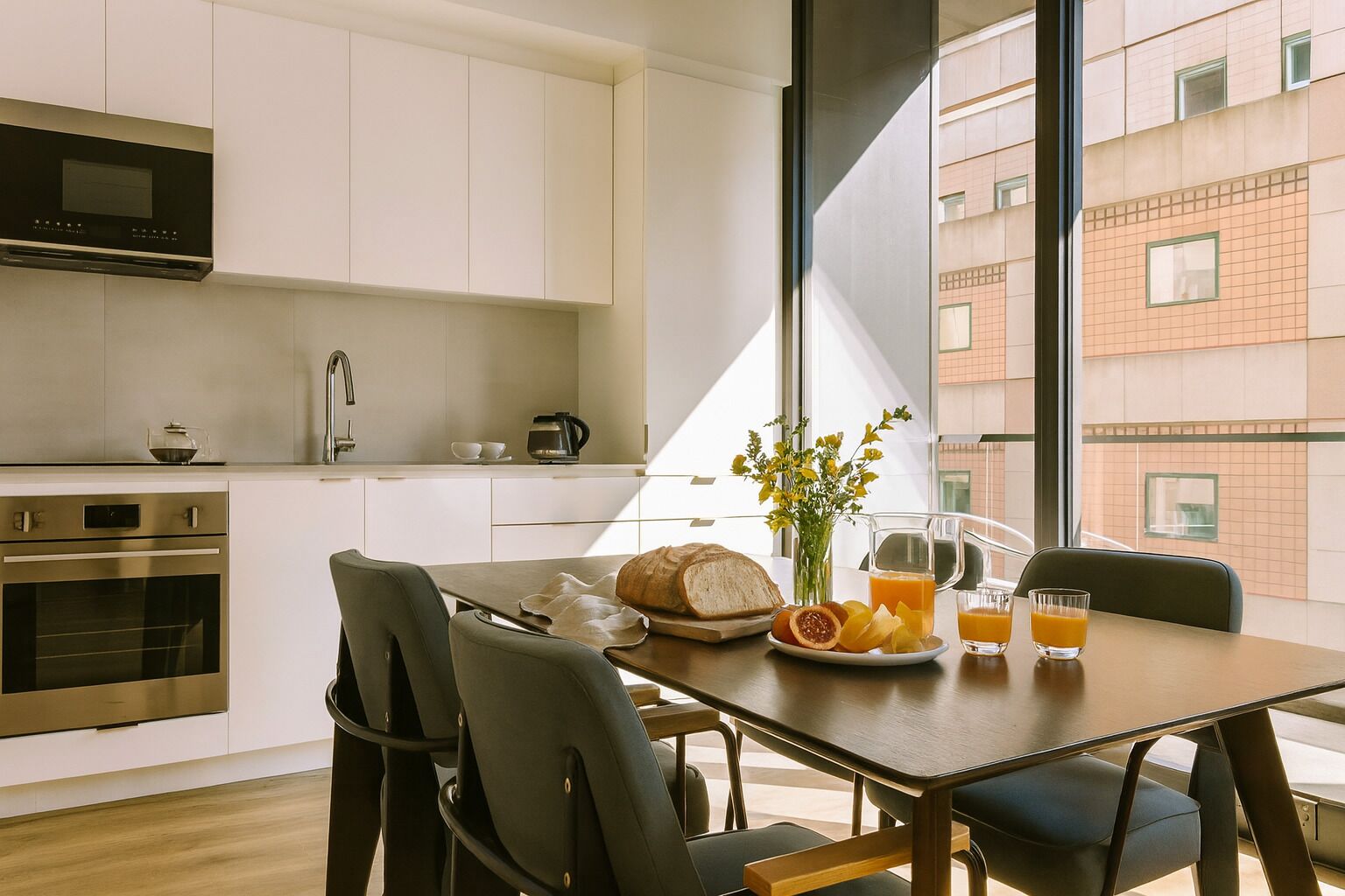 Standard-Apartment, 3 Schlafzimmer, Balkon, Stadtblick | Eigene Küche