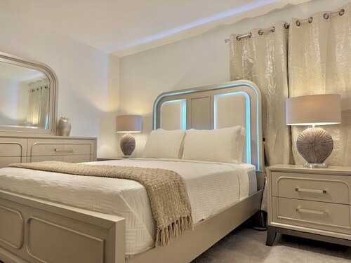 Private Bedroom in charming home- Shared Bath and Living Area.